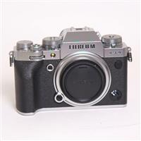 Used Fujifilm X-T4 Mirrorless Camera Body Silver