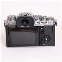 Used Fujifilm X-T4 Mirrorless Camera Body Silver