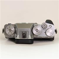 Used Fujifilm X-T4 Mirrorless Camera Body Silver