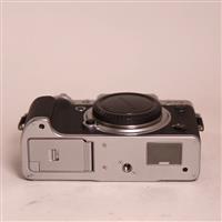 Used Fujifilm X-T4 Mirrorless Camera Body Silver
