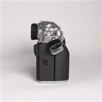 Used Fujifilm X-T4 Mirrorless Camera Body Silver