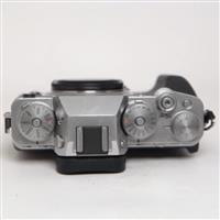 Used Fujifilm X-T4 Mirrorless Camera Body Silver