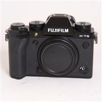 Used Fujifilm X-T5 Camera Body Black