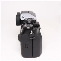 Used Fujifilm X-T5 Camera Body Black