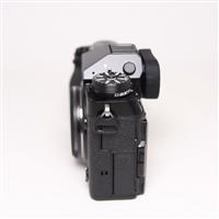 Used Fujifilm X-T5 Camera Body Black