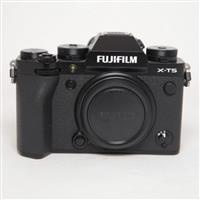 Used Fujifilm X-T5 Camera Body Black
