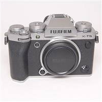 Used Fujifilm X-T5 Camera Body Black