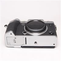 Used Fujifilm X-T5 Camera Body Black