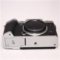 Used Fujifilm X-T5 Camera Body Black