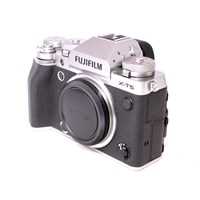 Used Fujifilm X-T5 Camera Body Silver