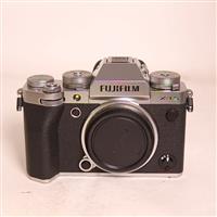 Used Fujifilm X-T5 Camera Body Silver