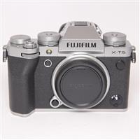 Used Fujifilm X-T5 Camera Body Silver