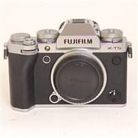 Used Fujifilm X-T5 Camera Body Silver