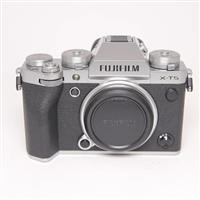 Used Fujifilm X-T5 Camera Body Silver
