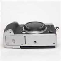 Used Fujifilm X-T5 Camera Body Silver