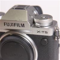 Used Fujifilm X-T5 Camera Body Silver