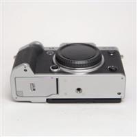 Used Fujifilm X-T5 Camera Body Silver