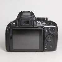 Used Nikon D5200 - Body Black