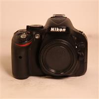 Used Nikon D5200 - Body Black