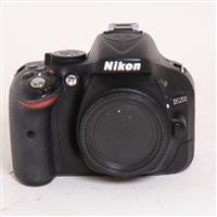Used Nikon D5200 - Body Black