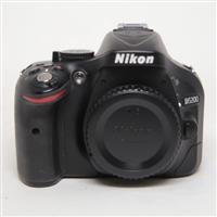 Used Nikon D5200 - Body Black