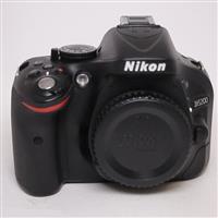 Used Nikon D5200 - Body Black