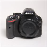 Used Nikon D5200 - Body Black