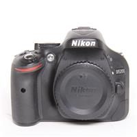 Used Nikon D5200 - Body Black