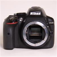 Used Nikon D5300 DSLR Digital camera Body - Black