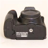 Used Nikon D5300 DSLR Digital camera Body - Black