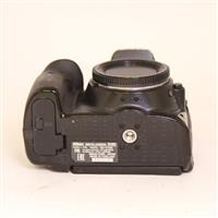 Used Nikon D5300 DSLR Digital camera Body - Black
