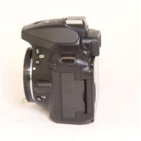 Used Nikon D5300 DSLR Digital camera Body - Black