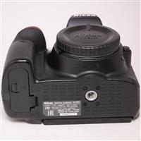 Used Nikon D5300 DSLR Digital camera Body - Black
