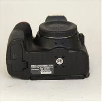 Used Nikon D5300 DSLR Digital camera Body - Black