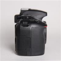 Used Nikon D5300 DSLR Digital camera Body - Black