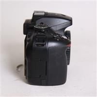 Used Nikon D5300 DSLR Digital camera Body - Black