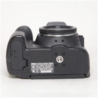 Used Nikon D5300 DSLR Digital camera Body - Black