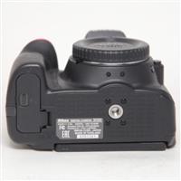 Used Nikon D5300 DSLR Digital camera Body - Black