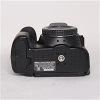 Used Nikon D5300 DSLR Digital camera Body - Black