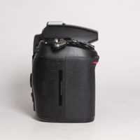 Used Nikon D7000 Digital SLR Camera Body