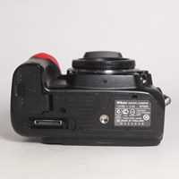 Used Nikon D7000 Digital SLR Camera Body