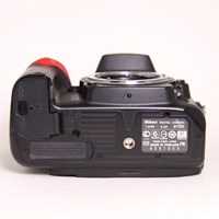 Used Nikon D7000 Digital SLR Camera Body