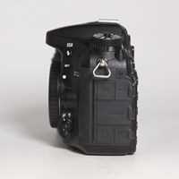 Used Nikon D7000 Digital SLR Camera Body