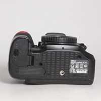 Used Nikon D7000 Digital SLR Camera Body