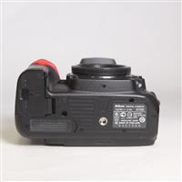 Used Nikon D7000 Digital SLR Camera Body