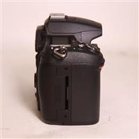 Used Nikon D7000 Digital SLR Camera Body