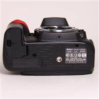 Used Nikon D7000 Digital SLR Camera Body