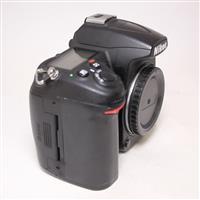 Used Nikon D7000 Digital SLR Camera Body