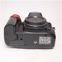 Used Nikon D7000 Digital SLR Camera Body