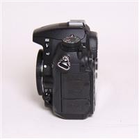 Used Nikon D7000 Digital SLR Camera Body